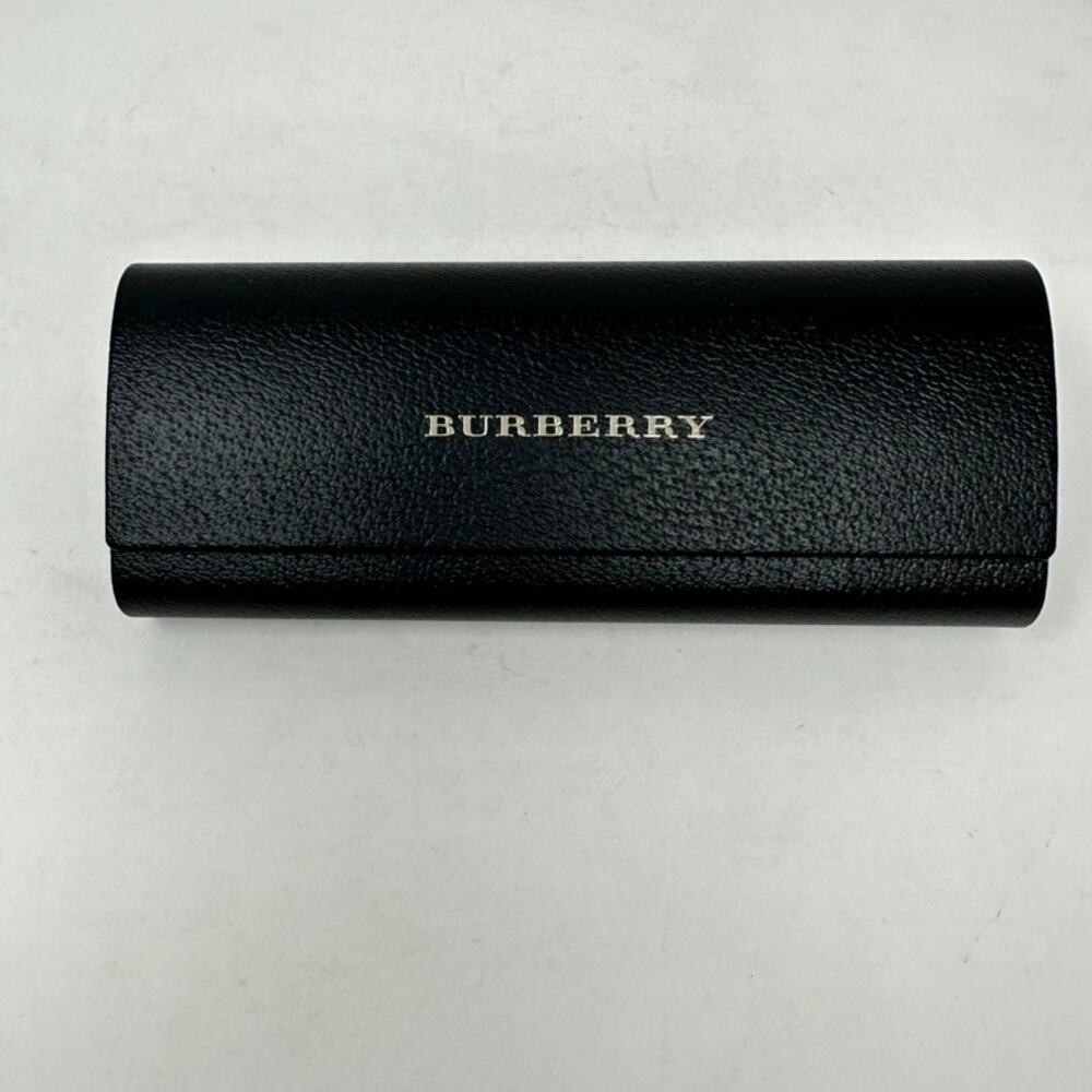 Burberry Women's White Oval Sun Glasses Designer Summer Style Classic Timeless - Picture 10 of 13